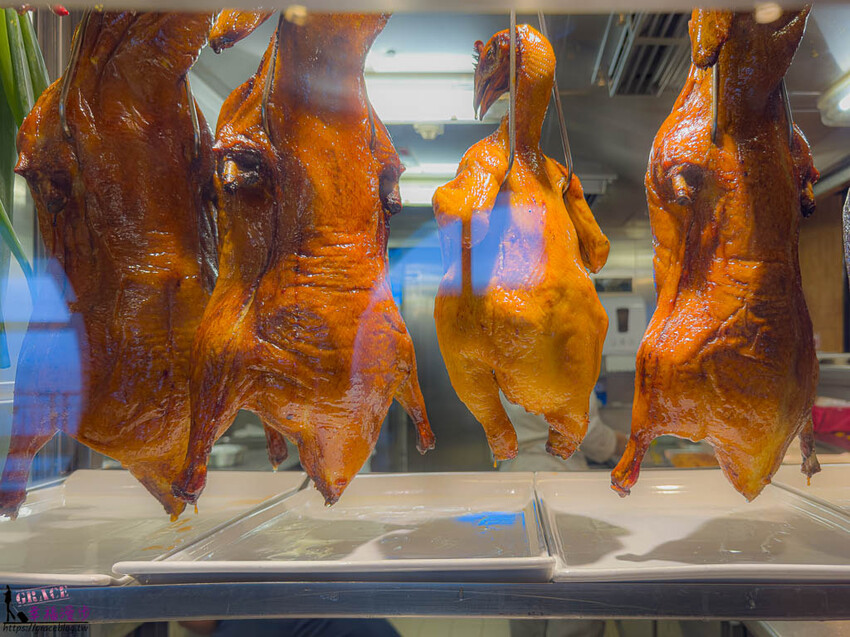 郵輪上的美食餐廳不可錯過的脆皮烤鴨，早餐的港點相當美味