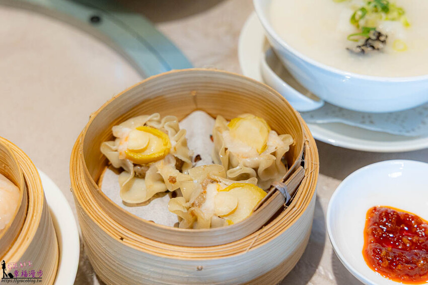 郵輪上的美食餐廳不可錯過的脆皮烤鴨，早餐的港點相當美味