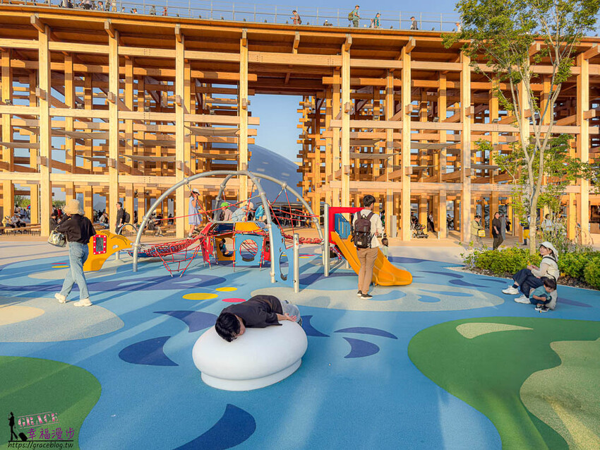 搭乘麗星郵輪探索星號遊玩大阪萬博會，專車接送輕鬆逛展覽