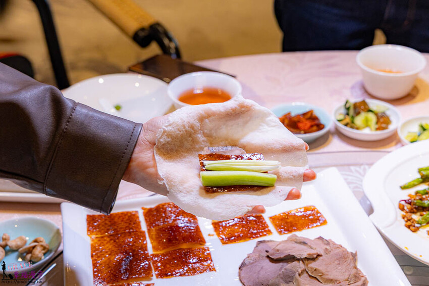 郵輪上的美食餐廳不可錯過的脆皮烤鴨，早餐的港點相當美味