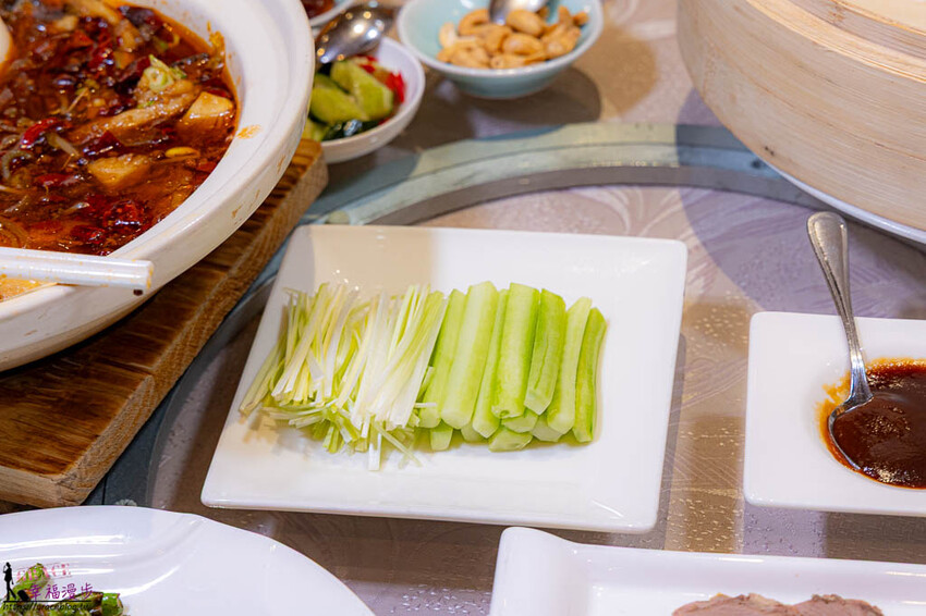 郵輪上的美食餐廳不可錯過的脆皮烤鴨，早餐的港點相當美味
