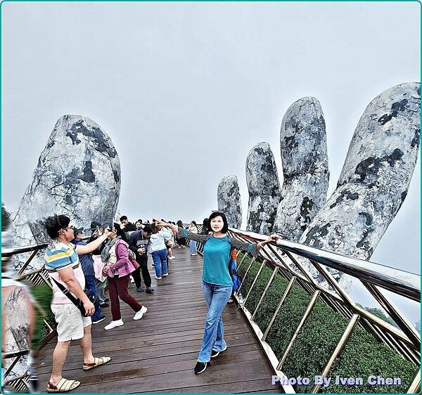《中越蜆港之旅》2025.5『黃金佛手橋天空步道』 Iven