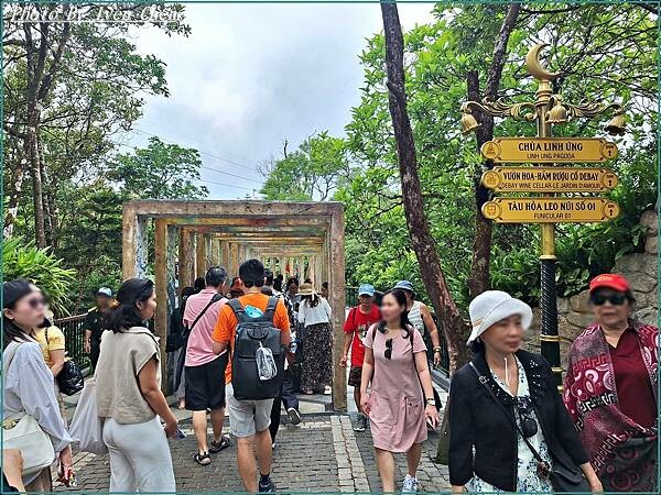 《中越蜆港之旅》2025.5『黃金佛手橋天空步道』 Iven