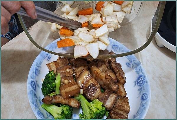 《開箱》實錄-韓國CHEFBORN 的 4.5L Air 蒸