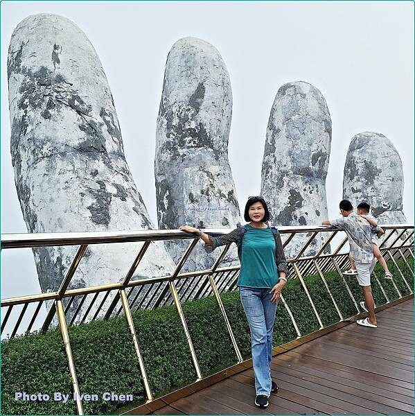 《中越蜆港之旅》2025.5『黃金佛手橋天空步道』 Iven