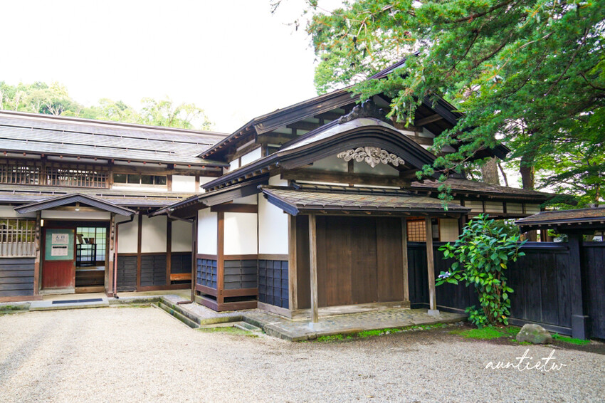 日本秋田賞楓秘境！江戶武士城下町 角館武家屋敷，探訪武士宅邸河原田家。
