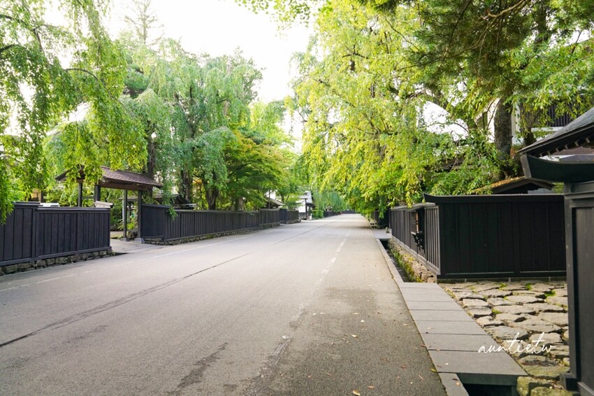 日本秋田賞楓秘境！江戶武士城下町 角館武家屋敷，探訪武士宅邸河原田家。