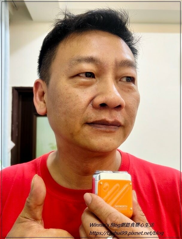 創維行者雙刀頭電動刮鬍刀(電動刮鬍刀推薦+旅行隨身款+刮鬍刀推薦) 13.jpg