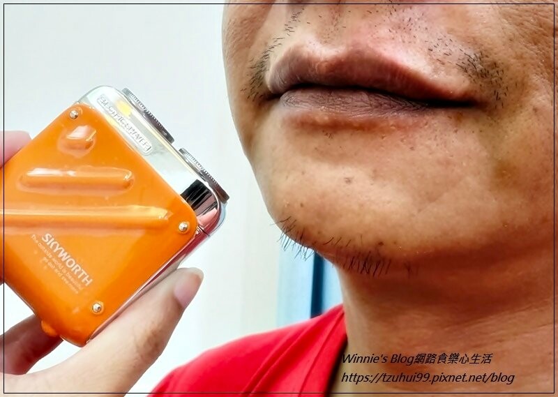 創維行者雙刀頭電動刮鬍刀(電動刮鬍刀推薦+旅行隨身款+刮鬍刀推薦) 10.jpg