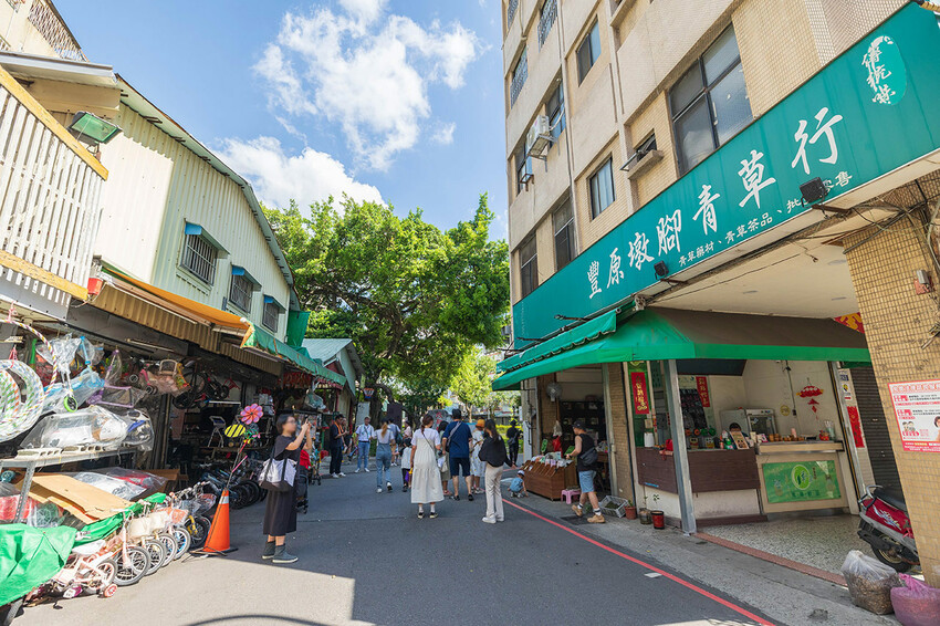 旺來八 頂街門市｜頂街派出所｜漆器DIY走讀豐原一日遊，豐原送禮推薦豐原火車站伴手禮推薦