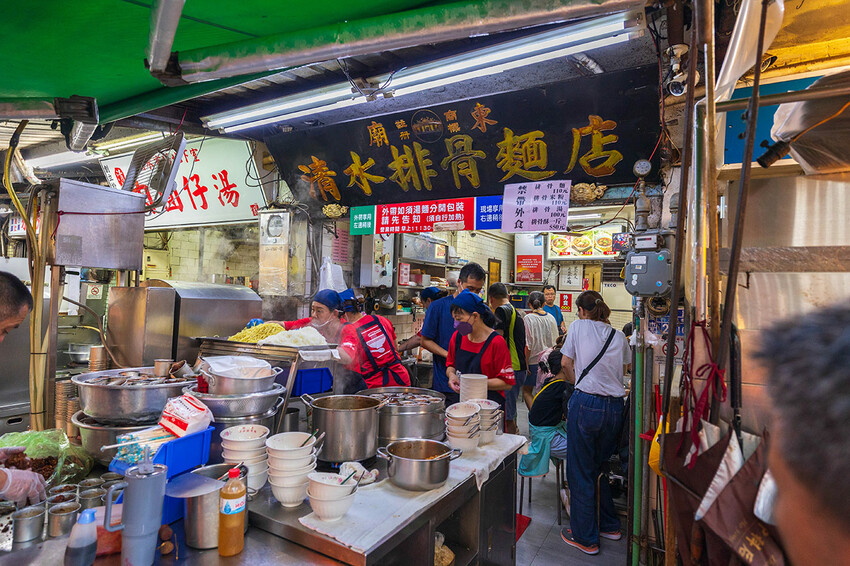 旺來八 頂街門市｜頂街派出所｜漆器DIY走讀豐原一日遊，豐原送禮推薦豐原火車站伴手禮推薦