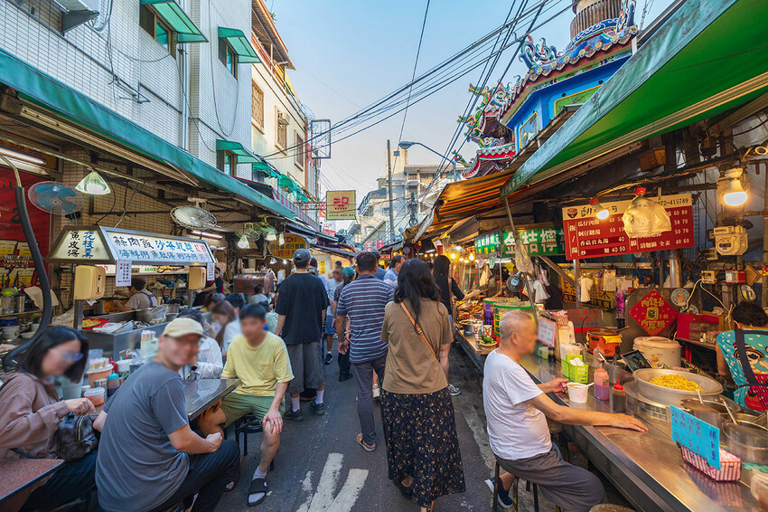 旺來八 頂街門市｜頂街派出所｜漆器DIY走讀豐原一日遊，豐原送禮推薦豐原火車站伴手禮推薦