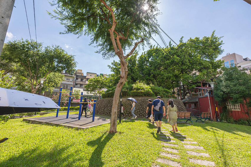 旺來八 頂街門市｜頂街派出所｜漆器DIY走讀豐原一日遊，豐原送禮推薦豐原火車站伴手禮推薦