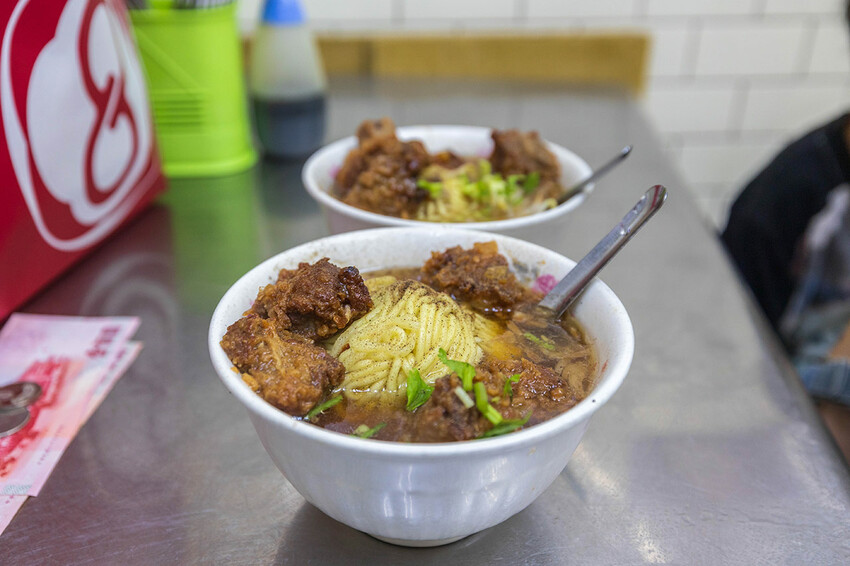 旺來八 頂街門市｜頂街派出所｜漆器DIY走讀豐原一日遊，豐原送禮推薦豐原火車站伴手禮推薦