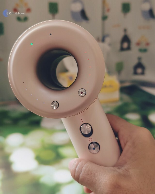 兩千元有照的旅行吹髮神器｜[MIDORI美多莉全球通]高風速溫控負離子吹風機(附全球轉接頭) 雙電壓吹風機