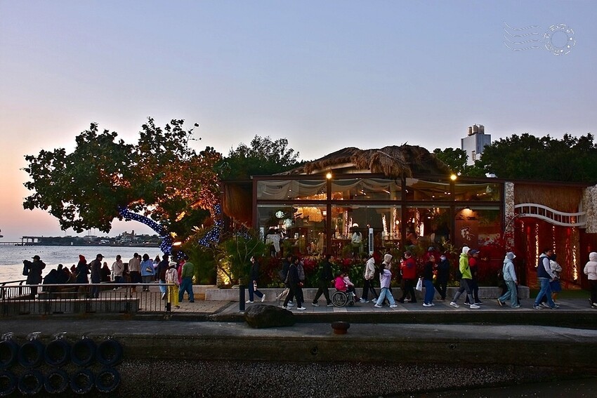 【水灣餐廳榕堤店】