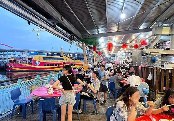 東港華僑市場【阿惠海鮮代工】海景第一排，實惠又美味！