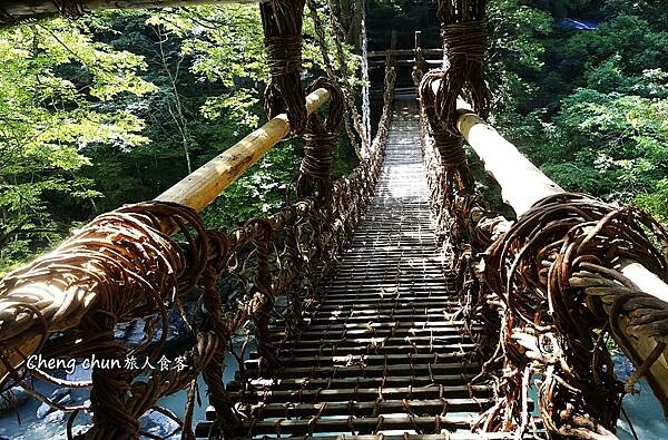 日本三大奇橋【祖谷藤蔓橋】德島縣秘境祖谷のかずら橋