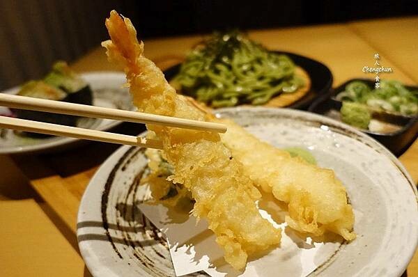 京都宇治美食【中村製麵】抹茶烏龍麵うまい ! 全和式包廂 京都宇治美食【中村製麵】抹茶烏龍麵うまい ! 全和式包廂