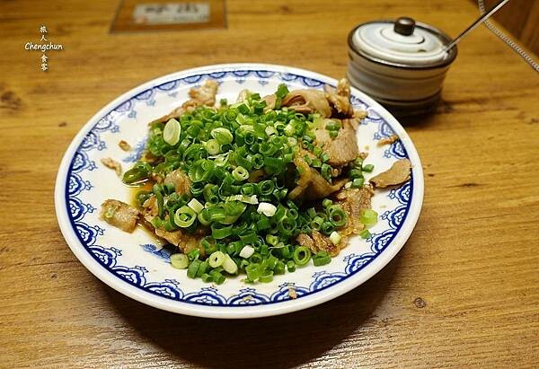 京都【一蘭拉麵 河原町店】玩日本就愛這一味。