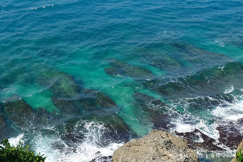 屏東縣琉球鄉【小琉球景點】望海亭｜從高處遠觀海龜與海景的最佳位置，屬美人洞風景區需購票入場。小琉球旅行