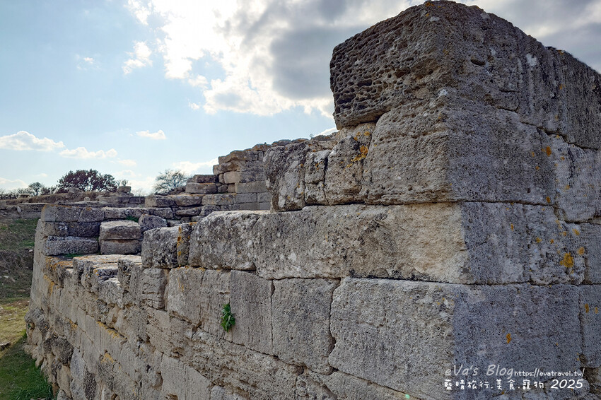 土耳其【土耳其蜜月旅遊】Archaeological Site of Troy 特洛伊遺址|九層文明與木馬傳說的世界遺產探索。土耳其景點