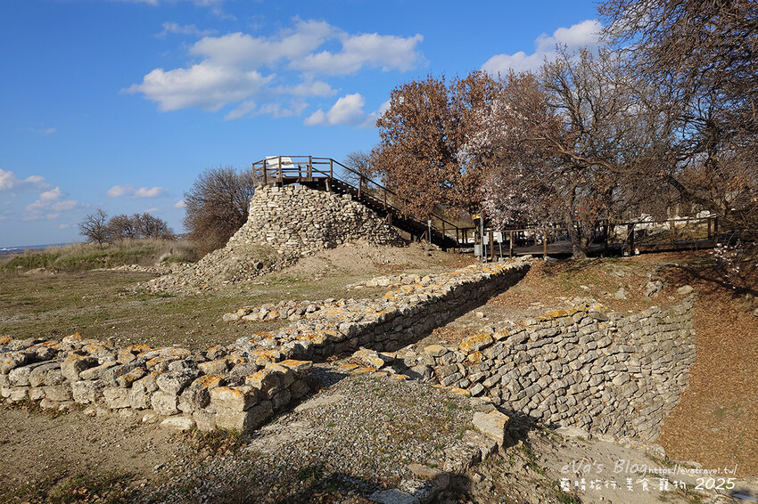 土耳其【土耳其蜜月旅遊】Archaeological Site of Troy 特洛伊遺址|九層文明與木馬傳說的世界遺產探索。土耳其景點