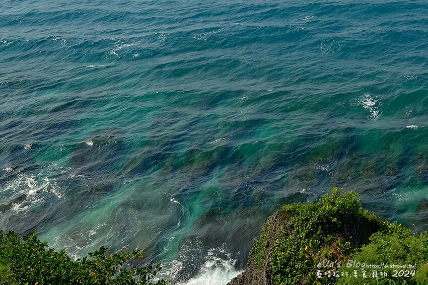 屏東縣琉球鄉【小琉球景點】望海亭｜從高處遠觀海龜與海景的最佳位置，屬美人洞風景區需購票入場。小琉球旅行