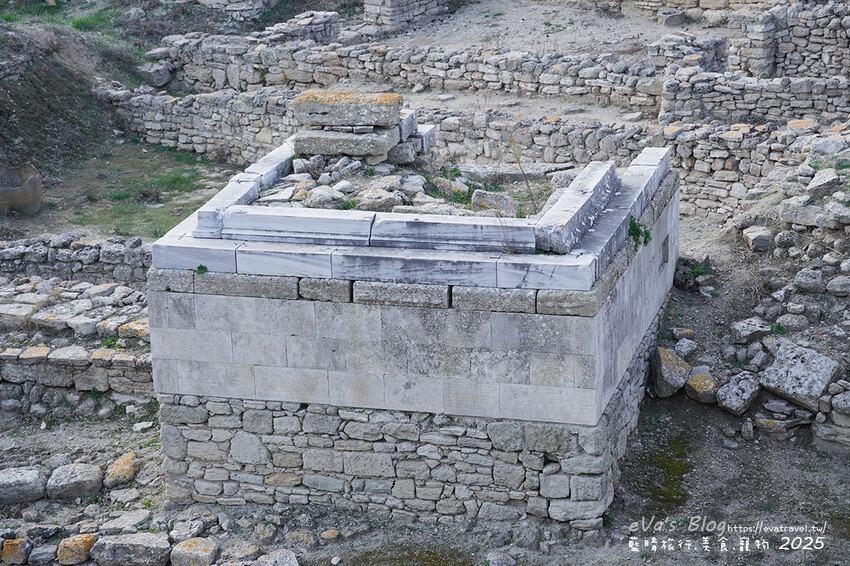 土耳其【土耳其蜜月旅遊】Archaeological Site of Troy 特洛伊遺址|九層文明與木馬傳說的世界遺產探索。土耳其景點