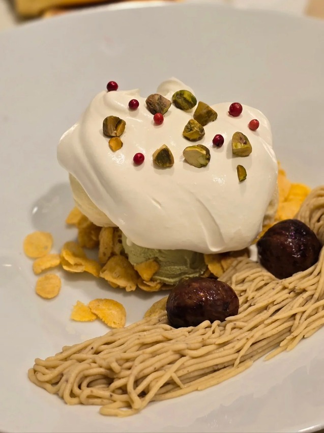 日本🇯🇵一邊看海景，一邊吃沖繩的幸福鬆餅🥞