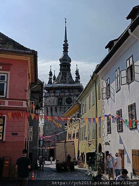 拜訪德古拉伯爵家鄉－漫步錫吉什瓦拉古城Sighisoara／