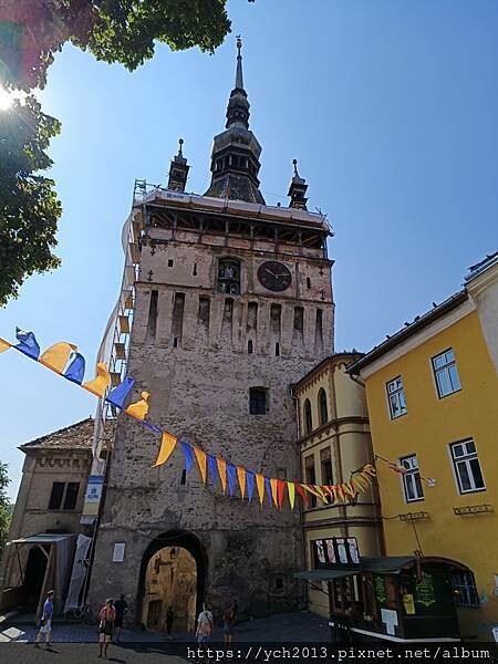拜訪德古拉伯爵家鄉－漫步錫吉什瓦拉古城Sighisoara／