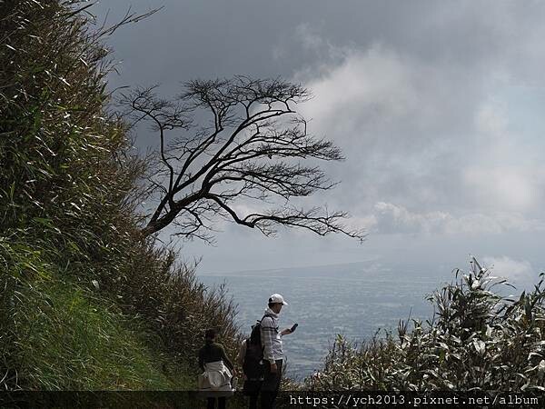 宜蘭景點/抹茶山之旅(下)/登頂抹茶山觀景平台、聖母山莊,再 宜蘭景點/抹茶山之旅(下)/登頂抹茶山觀景平台、聖母山莊,再