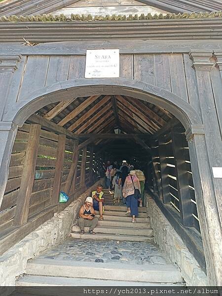 拜訪德古拉伯爵家鄉－漫步錫吉什瓦拉古城Sighisoara／