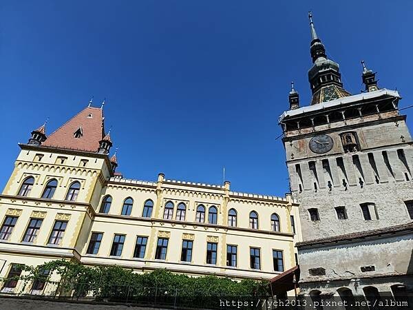 拜訪德古拉伯爵家鄉－漫步錫吉什瓦拉古城Sighisoara／