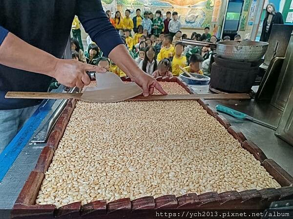 又香又甜的爆米香要蹦了喔！