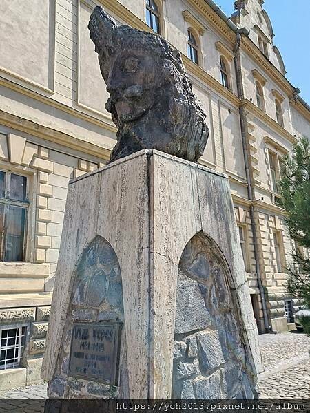 拜訪德古拉伯爵家鄉－漫步錫吉什瓦拉古城Sighisoara／