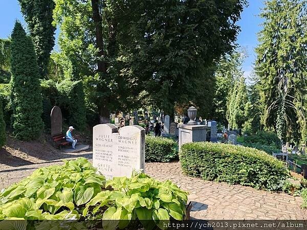 拜訪德古拉伯爵家鄉－漫步錫吉什瓦拉古城Sighisoara／