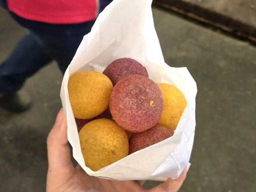 岡山黃昏市場|尚青有生食級生菜!有認證的蔬菜水果!吃的健康又安心!岡山高雄市場推薦、岡山市場推薦、岡山水果推薦、岡山蔬菜推薦 - 佛系旅遊筆記