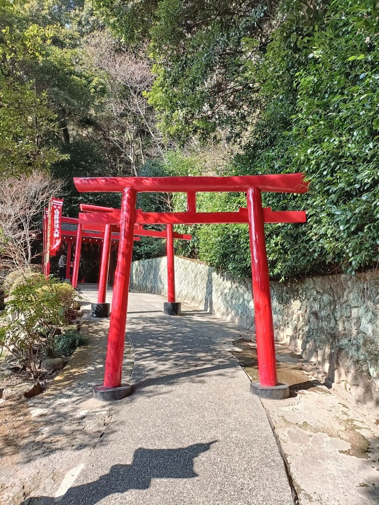 別府地獄溫泉必訪海地獄！2025九州自由行最奇特鈷藍色秘境，鬼石坊主地獄探索指南