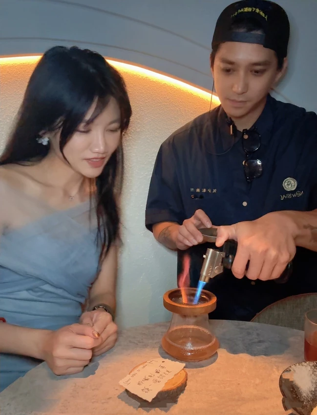 台北市信義區「台北美食」信義區最有氣氛的微醺餐酒館！枝枒New Leaf用調酒和美食療癒你的夜「信義區餐酒館」療癒系深夜酒吧推薦