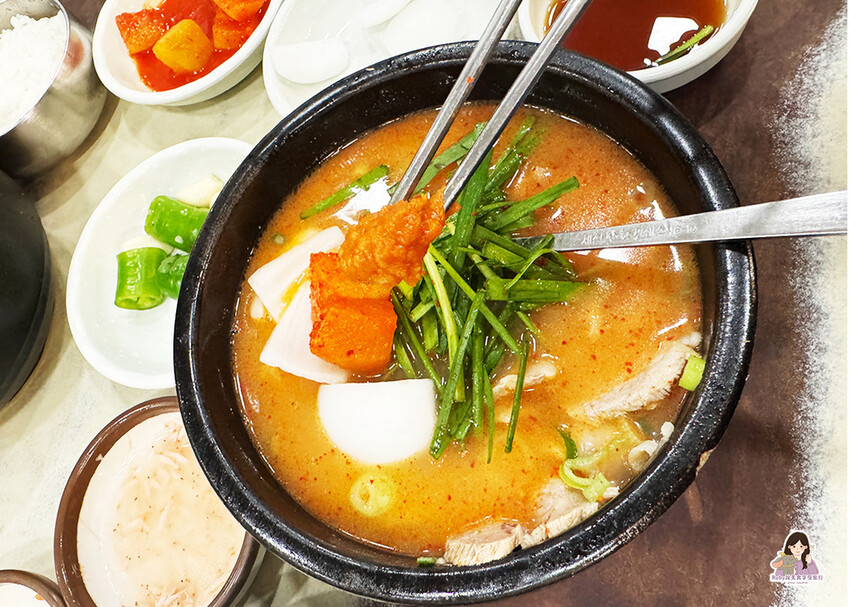 【釜山美食】松亭3代豬肉湯飯 附菜單,傳承70年不敗美味,2