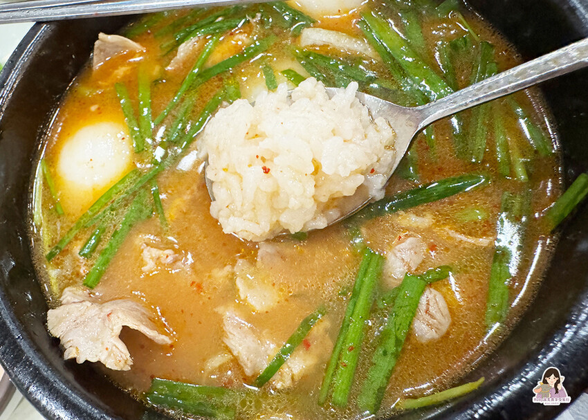 【釜山美食】松亭3代豬肉湯飯 附菜單,傳承70年不敗美味,2