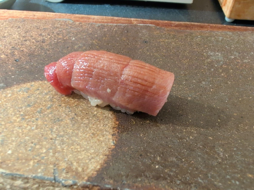 飽到天靈蓋精緻無菜單料理日料-鰭処律