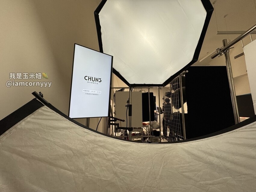 台中拍形象照與證件照，春山相館勤美店讓你自信美麗