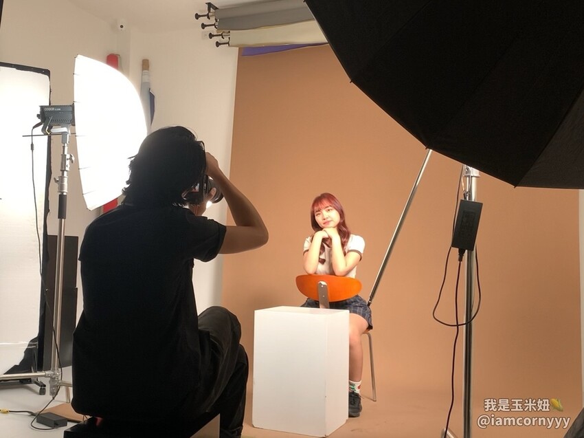 台中拍形象照與證件照，春山相館勤美店讓你自信美麗