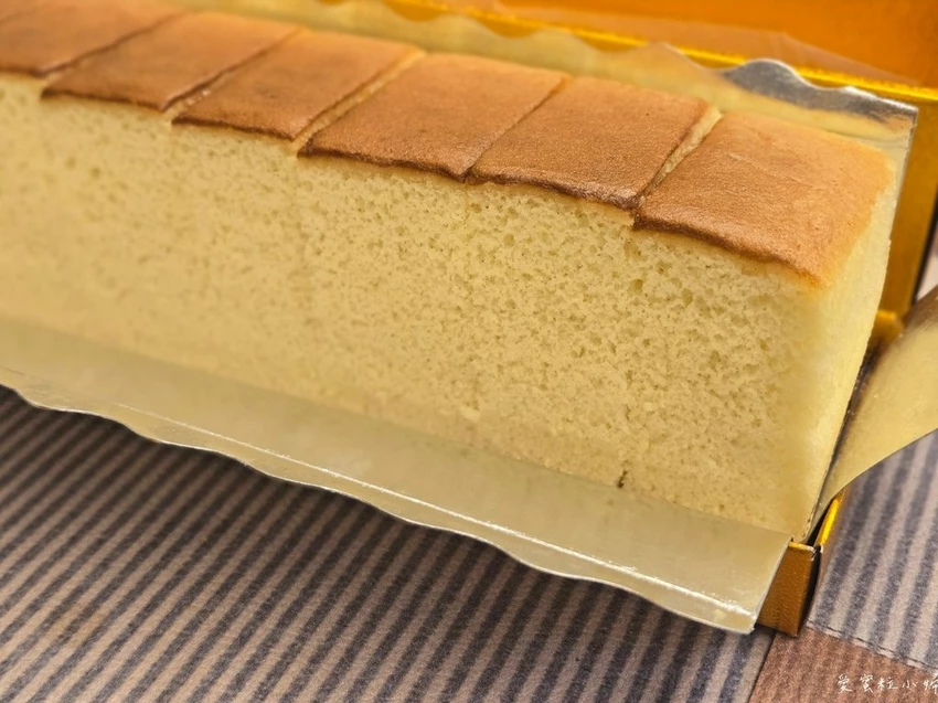 第二市場，全國只此一家坂神本舖長崎蛋糕，蛋香和麥芽甜香鬆軟與紮實口感｜第二市場美食｜台中老市場美食