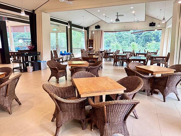 【新月塢溫泉】夜間泡湯體驗、美人湯的秘密、靜謐山林的完美輕旅