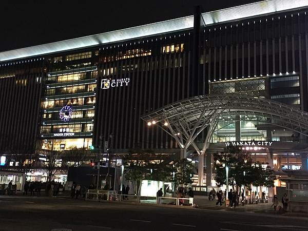 【日本九州福岡自助行】JR博多車站|交通、購物、美食、伴手禮 【日本九州福岡自助行】JR博多車站|交通、購物、美食、伴手禮