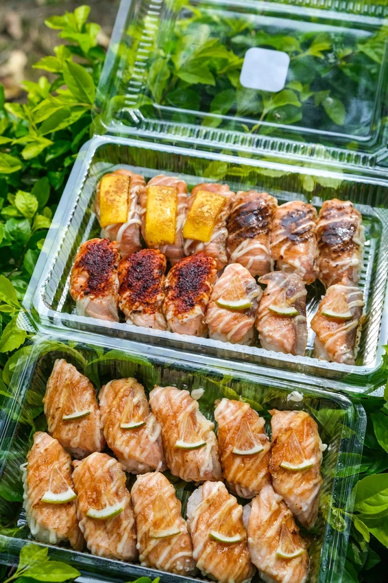 桃園市楊梅區「喵嗚壽司」豐富又平價的壽司外帶店